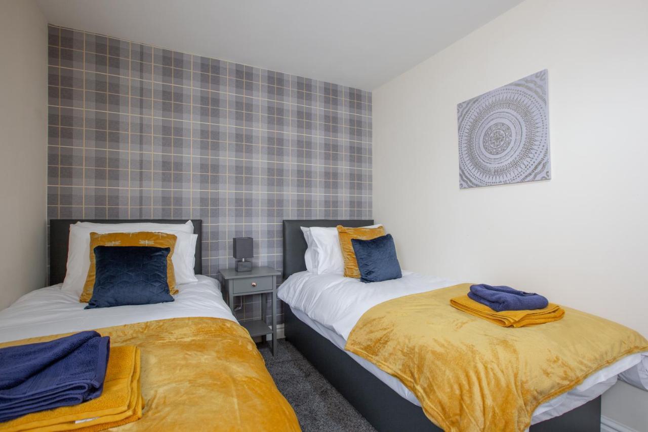 Oxheys House - 5 Bedrooms Contractors Parking Πρέστον Εξωτερικό φωτογραφία