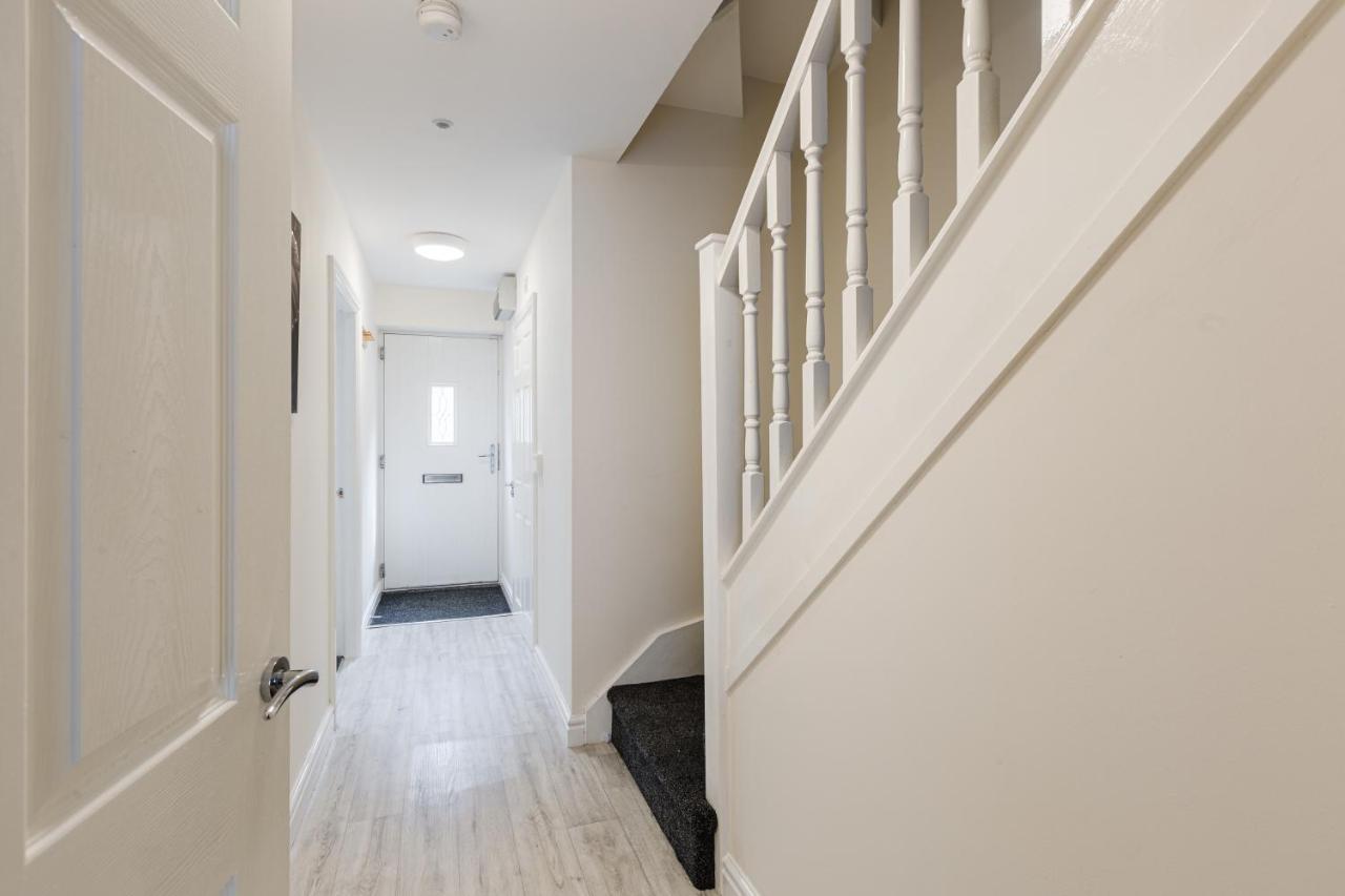 Oxheys House - 5 Bedrooms Contractors Parking Πρέστον Εξωτερικό φωτογραφία