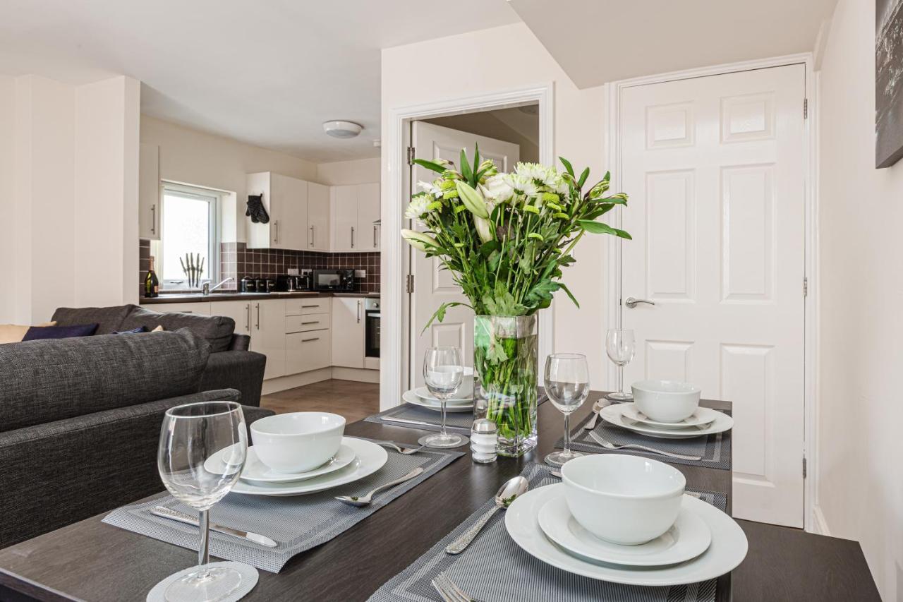 Oxheys House - 5 Bedrooms Contractors Parking Πρέστον Εξωτερικό φωτογραφία