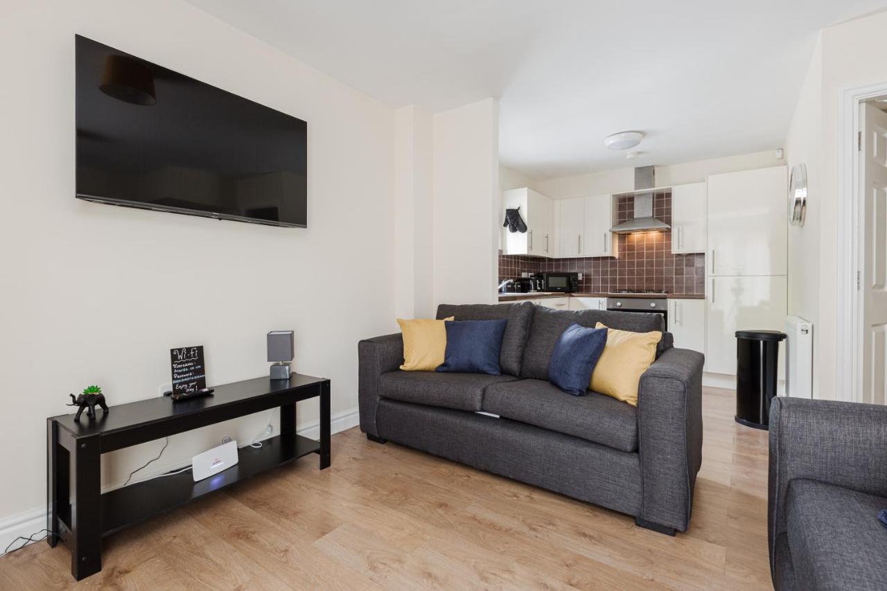 Oxheys House - 5 Bedrooms Contractors Parking Πρέστον Εξωτερικό φωτογραφία