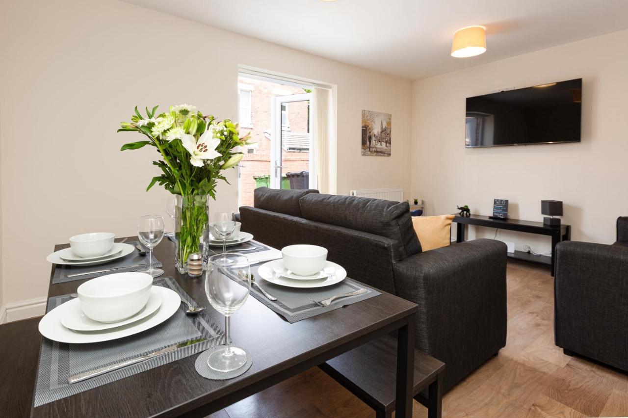 Oxheys House - 5 Bedrooms Contractors Parking Πρέστον Εξωτερικό φωτογραφία