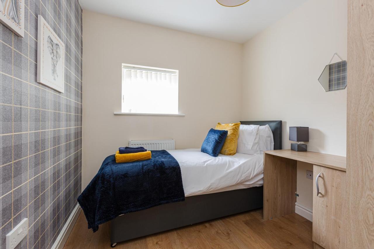 Oxheys House - 5 Bedrooms Contractors Parking Πρέστον Εξωτερικό φωτογραφία